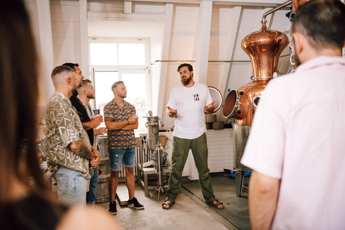 GIN LAB. Basel, Brennerei Aktienmühle an der Gärtnerstrasse 46